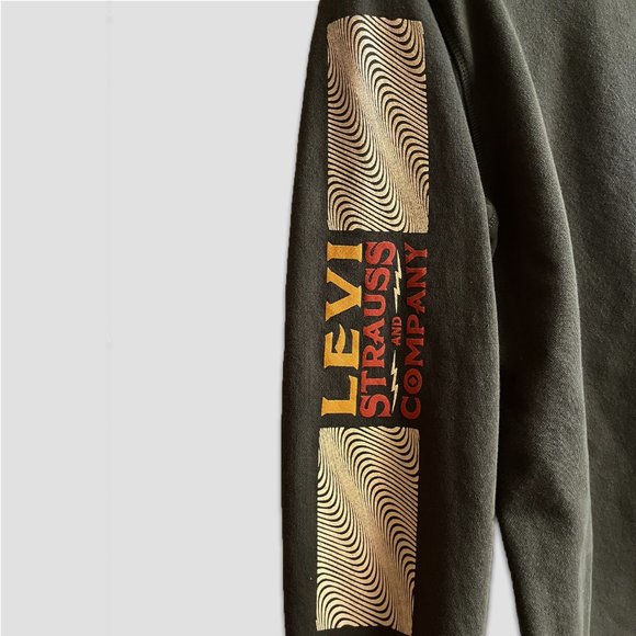 Levi Strauss & Co. Men's Graphic Crewneck Sweatshirt - Olive Green - Picture 4 of 5